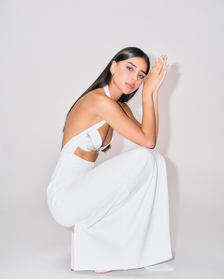 aline cohen cosmetics - aline cohen 54